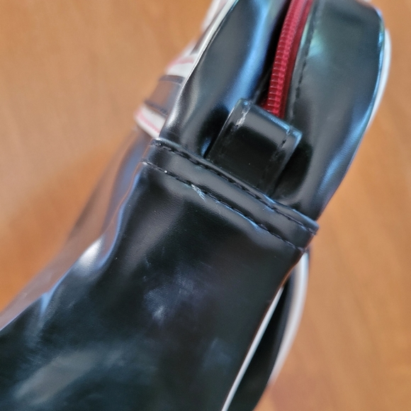 Vintage Disney Mickey Mouse Pleather Shoulder Bag - Picture 12 of 14